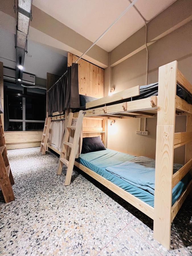 Walk Home Hostel 嘉義市 エクステリア 写真